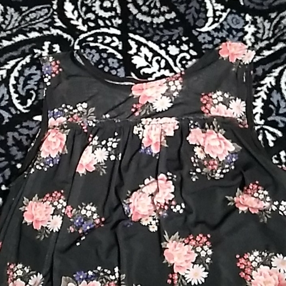 Flower dress tank - Picture 1 of 4